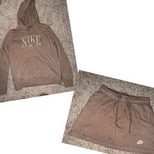 Nike Taupe Apparel Set
